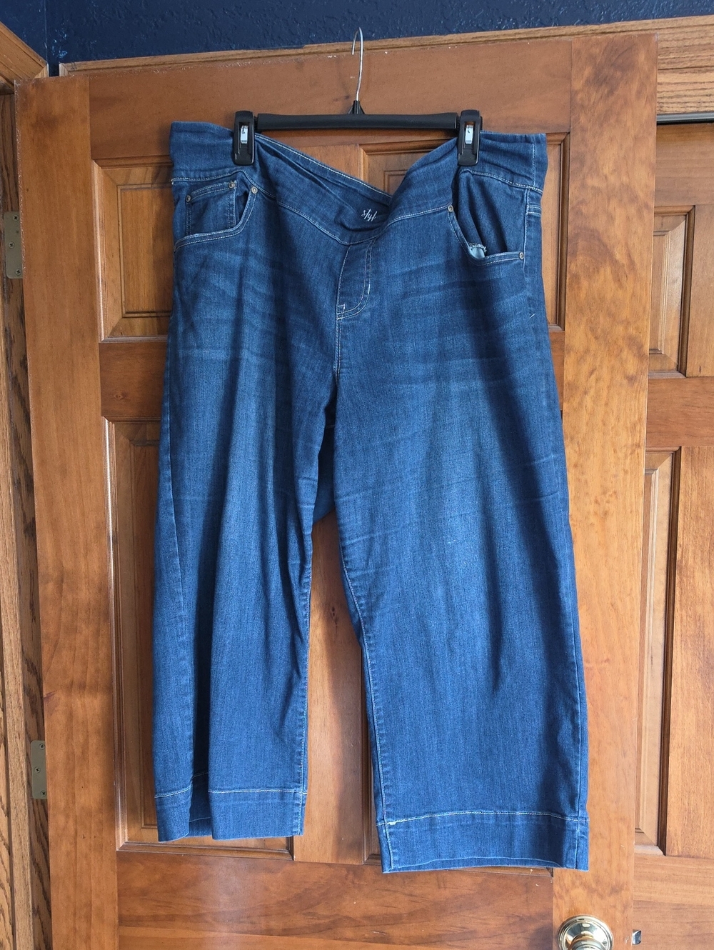 Style & Co. Dark Blue Cropped Women's Jeans